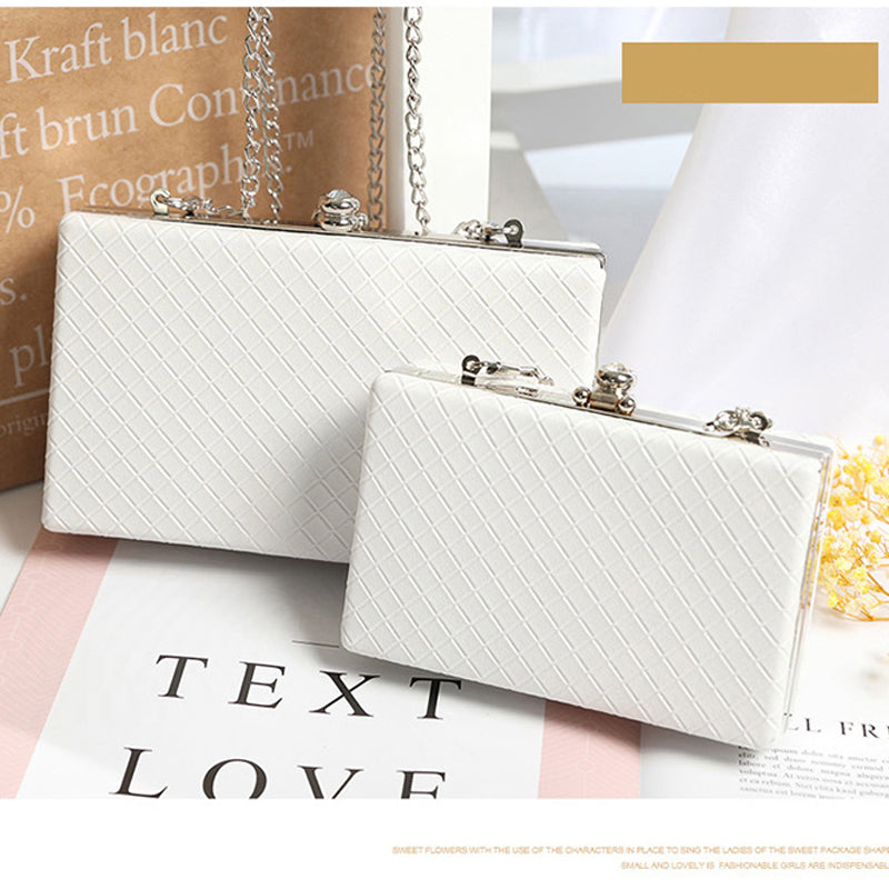 Elegant Evening Clutch with Chain