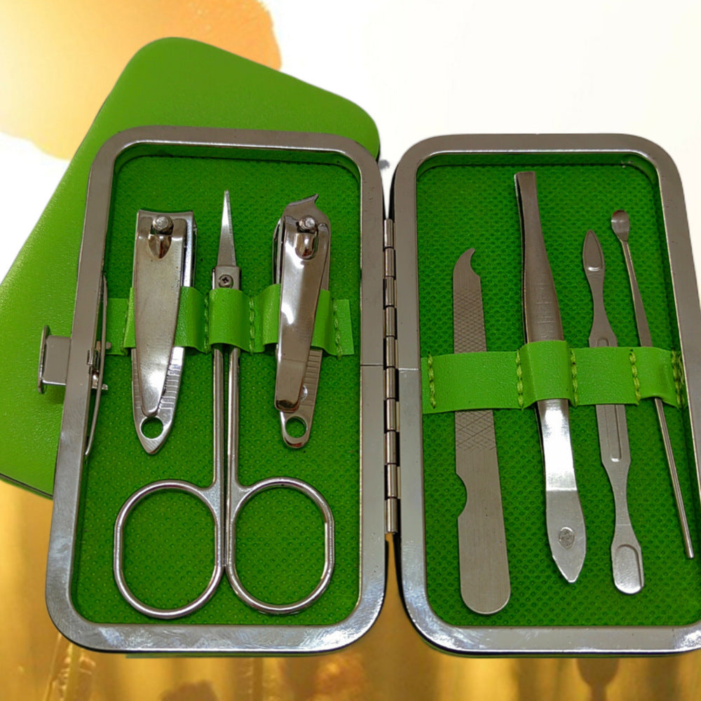 Elegant 7-Piece Manicure Set
