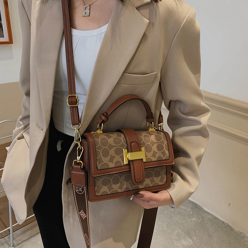 Elegant Retro Pattern Handbag