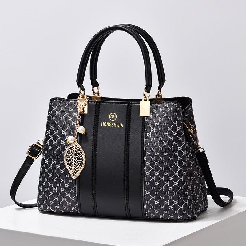 "2023 Spring/Summer Fashion Large Capacity Handbag"