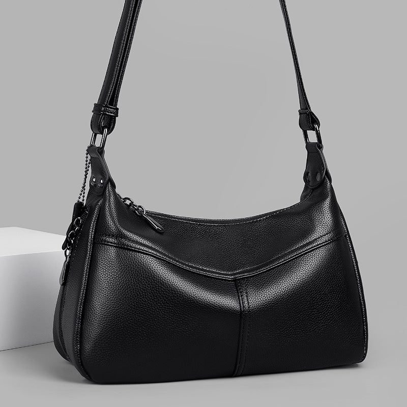 2023 Elegance Tote: Style & Capacity