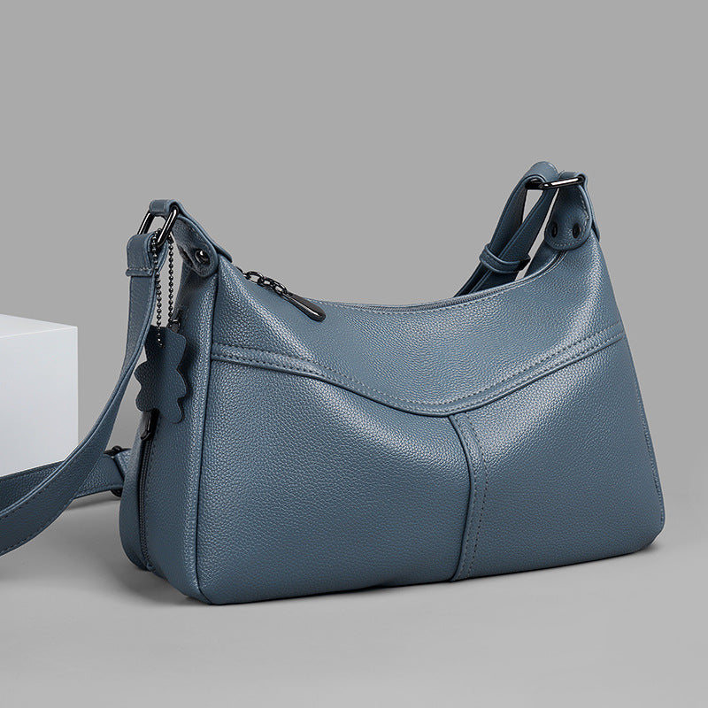 2023 Elegance Tote: Style & Capacity