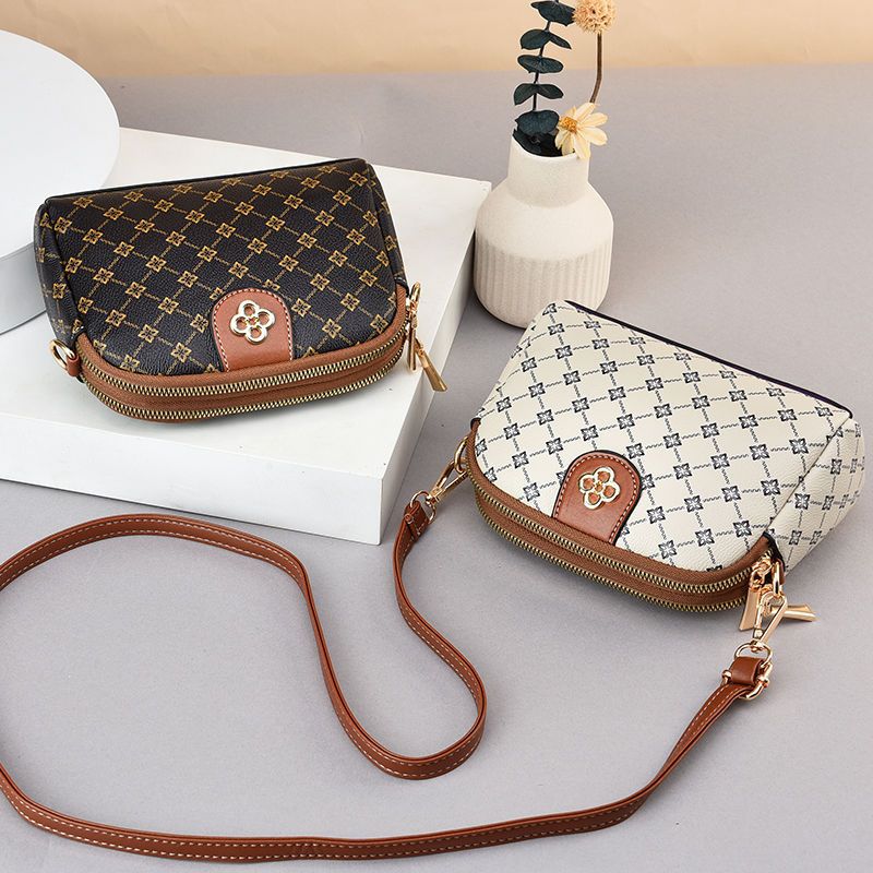 2022 Women's Large Capacity Crossbody Phone Bag