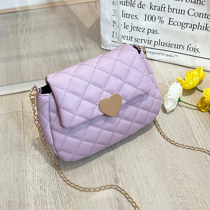 Chic Heart Embroidered Carryall