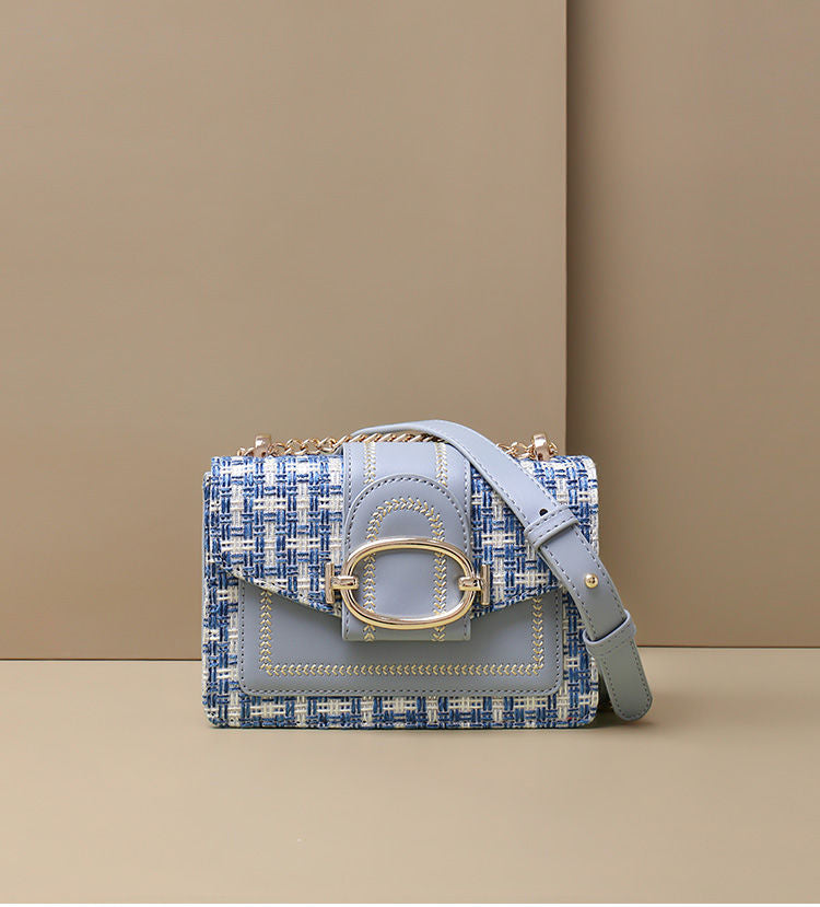 Elegant Chain-Link Shoulder Bag